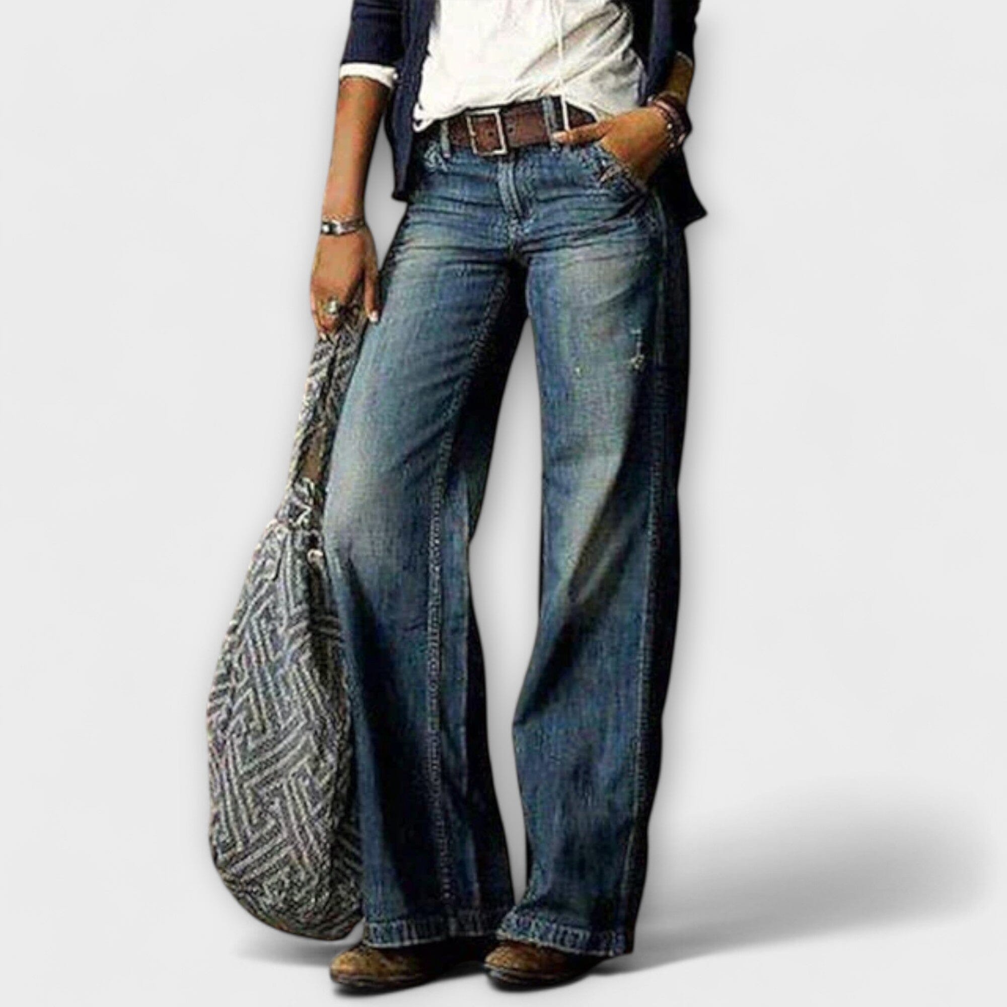 Cess – Jeans met wijde pijpen