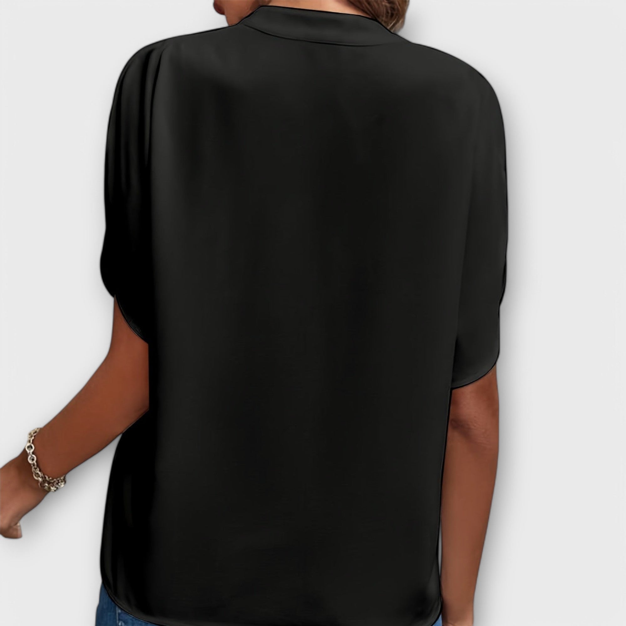 Lidia – Blouse in lentestijl en comfort