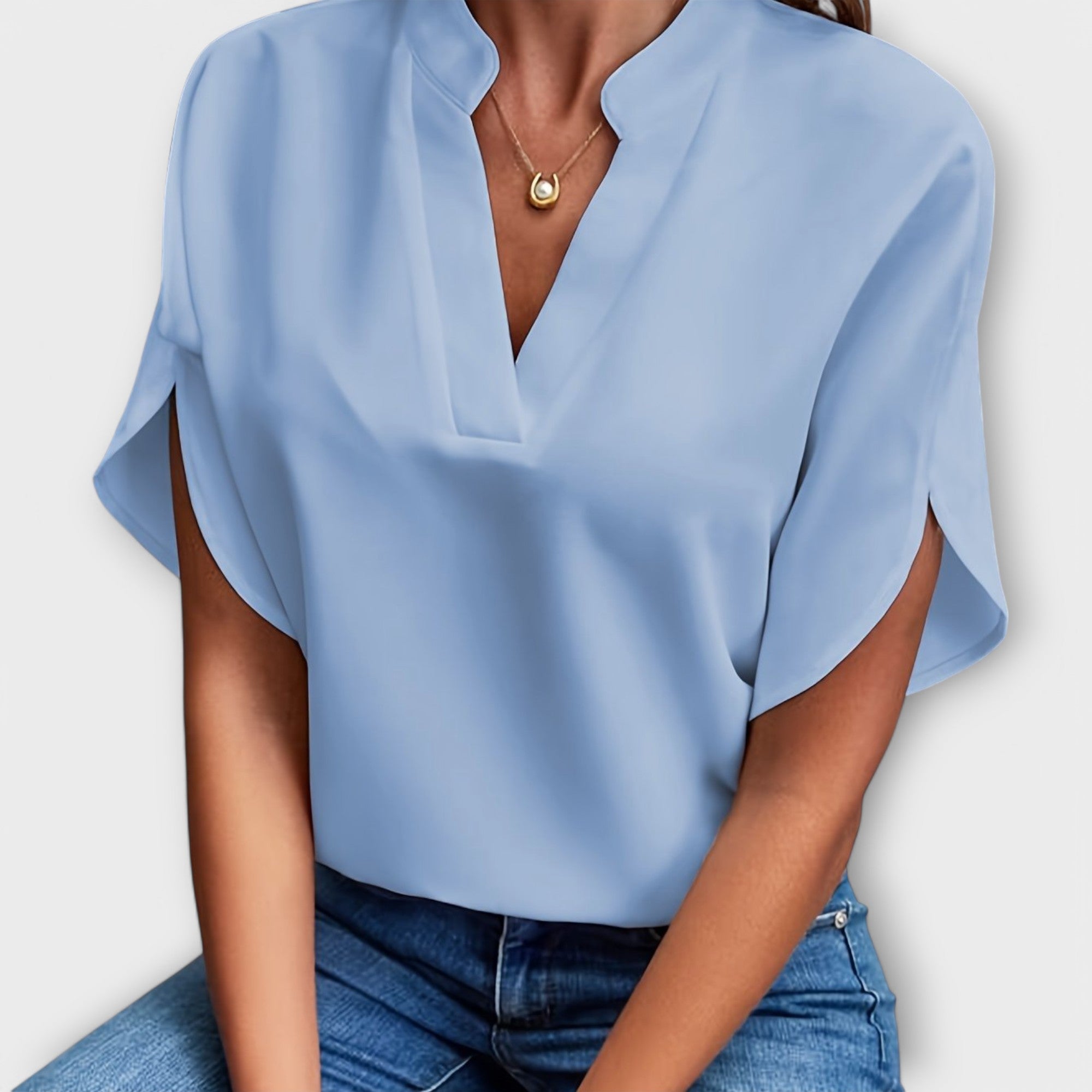 Lidia – Blouse in lentestijl en comfort