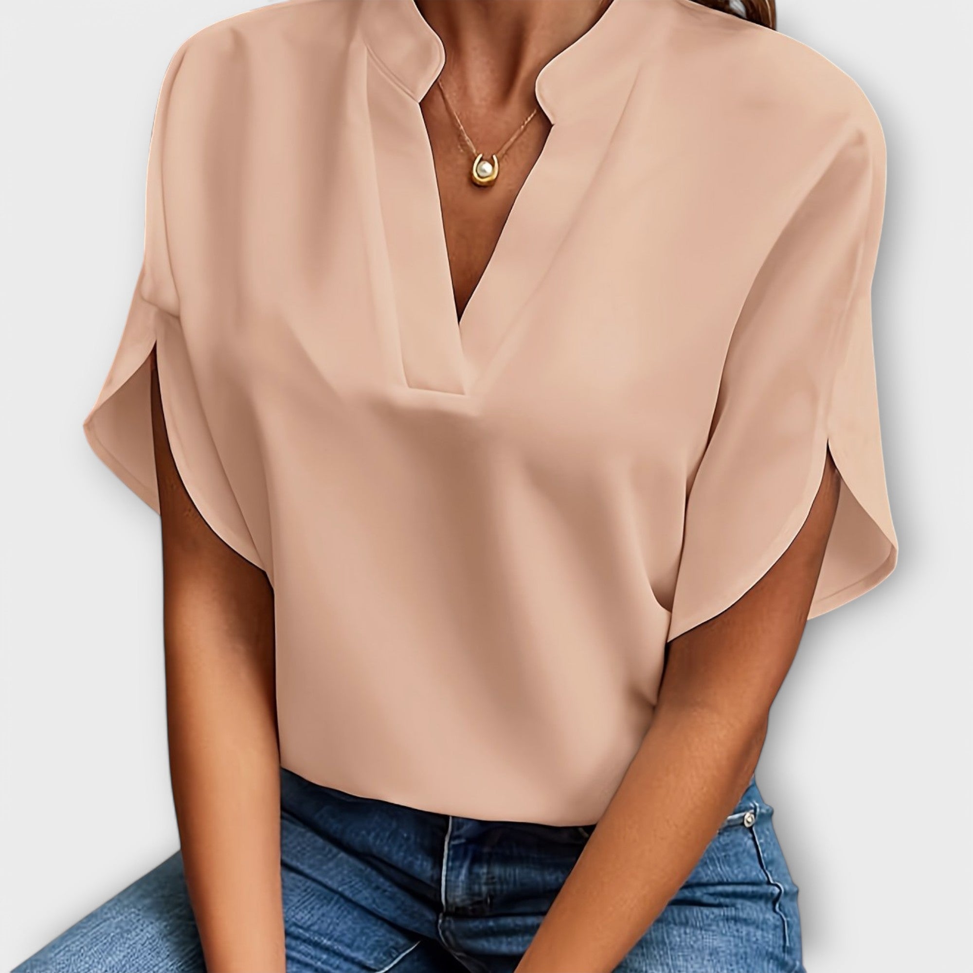 Lidia – Blouse in lentestijl en comfort