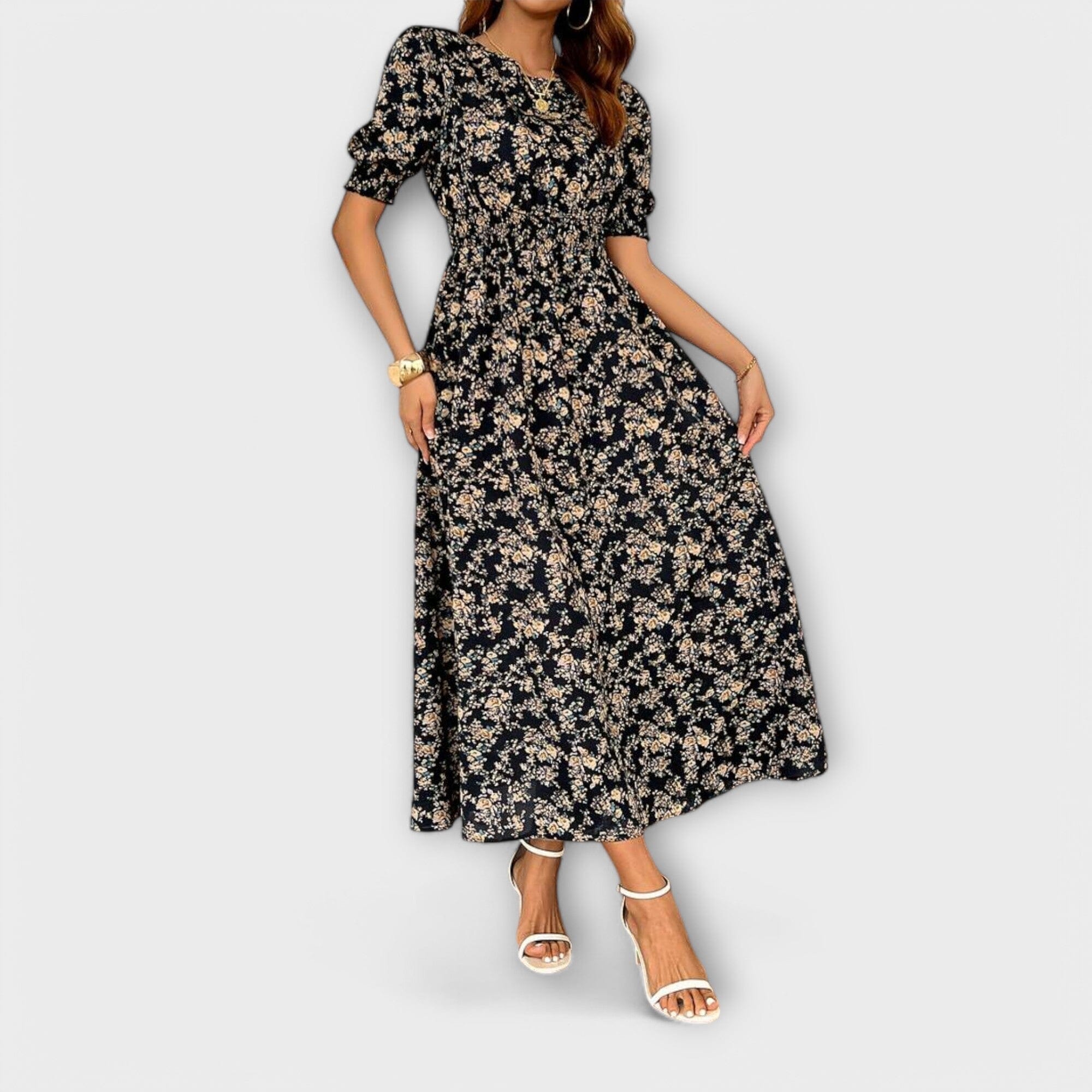 Clara – Tijdloze jurk met bloemenprint