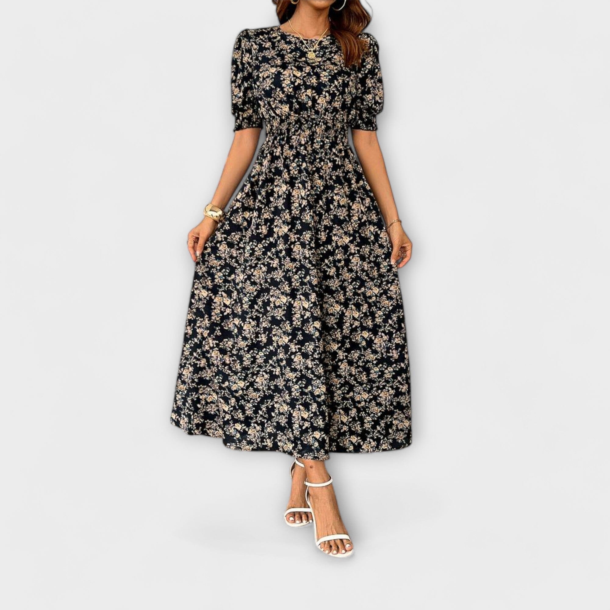 Clara – Tijdloze jurk met bloemenprint